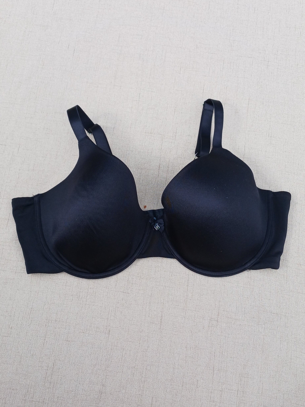 Breezies Smooth Black Molded T-Shirt Bra